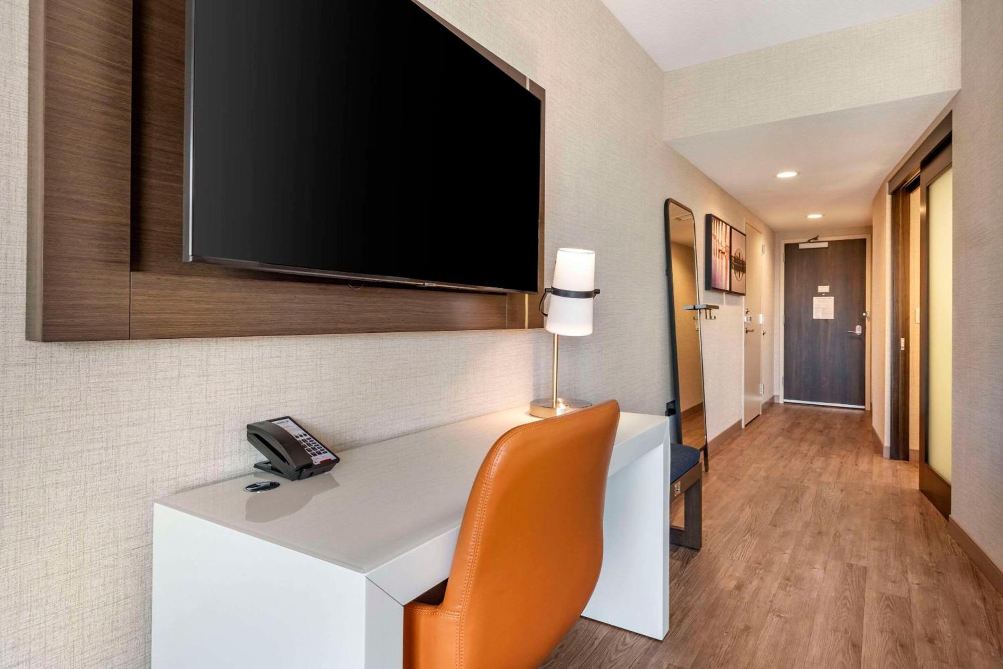Cambria Downtown Hotel Minneapolis